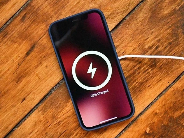 巴里坤苹果手机维修分享iPhone 12可以随便充电吗 